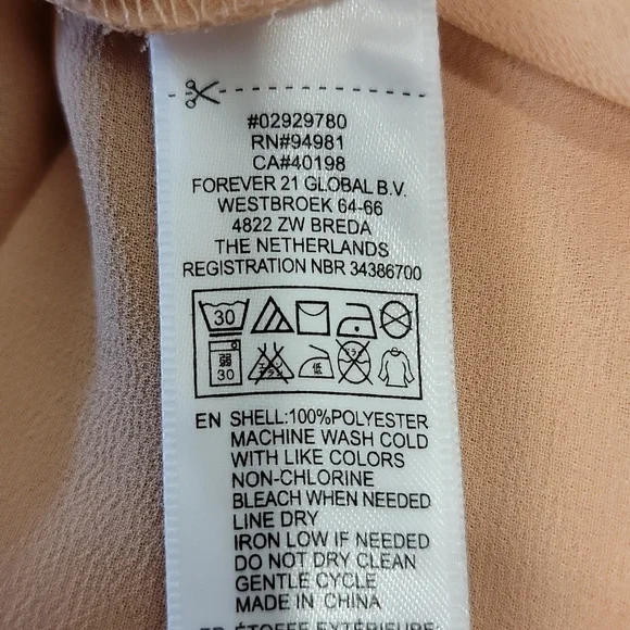 Forever 21 Blush Colored Button-up Sheer Blouse Size Small - Picture 7 of 11